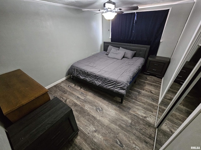 2409 9th St, Silvis, IL 61282 - bedroom with wood finished floors and ceiling fan