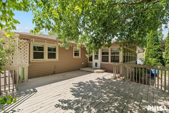 5315 34th Ave, Moline, IL 61265 - view of wooden terrace