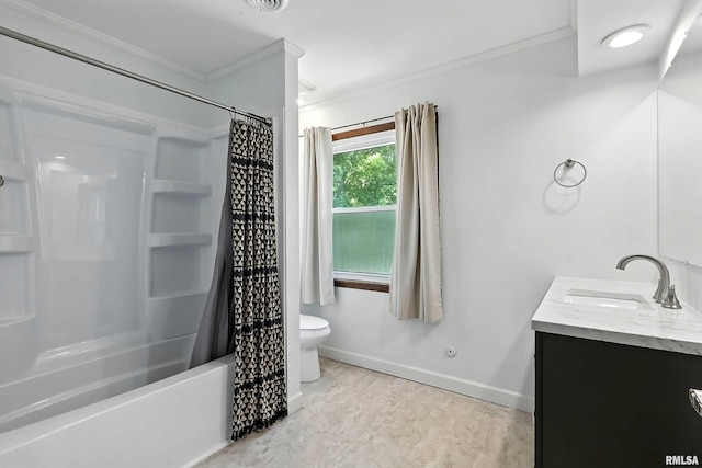 4345 Amesbury Dr, Bettendorf, IA 52722 - bathroom with crown molding, double vanity, and shower / bath combo