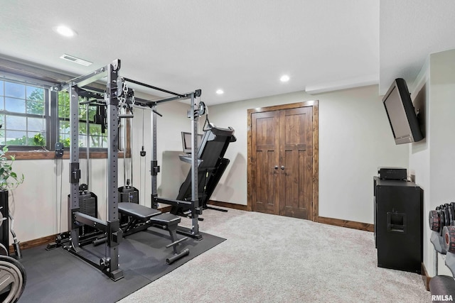 1200 Bridgeview Place, Le Claire, IA 52753 - workout room featuring recessed lighting and carpet flooring