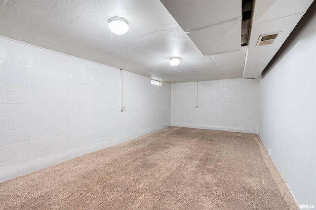 612 Waverly Rd, Davenport, IA 52804 - finished basement featuring carpet and concrete block wall