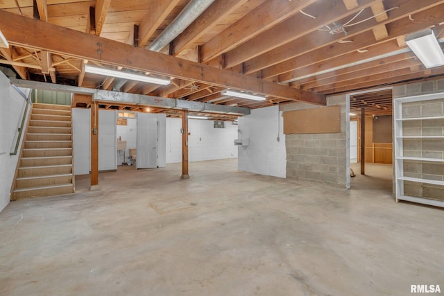 206 E 13th St, Tipton, IA 52772 - unfinished below grade area with stairway