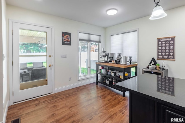 901 E Gregory Ave, Marion, IL 62959 - dining space with wood finished floors and baseboards