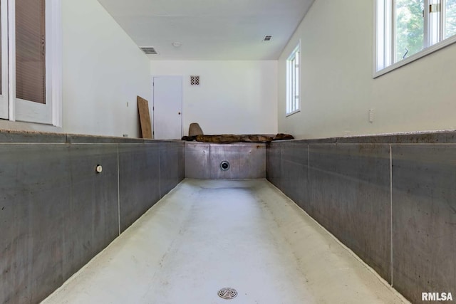 901 E Gregory Ave, Marion, IL 62959 - interior space featuring concrete flooring