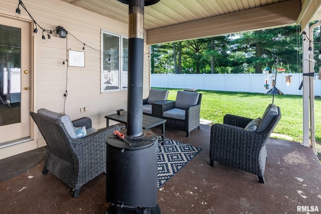 901 E Gregory Ave, Marion, IL 62959 - fenced backyard featuring an outdoor hangout area and a patio