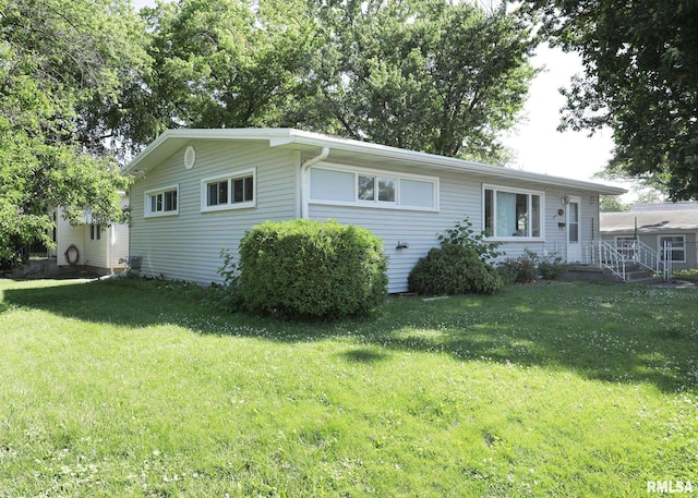 1403 5th Ave, Silvis, IL 61282 - photo 1