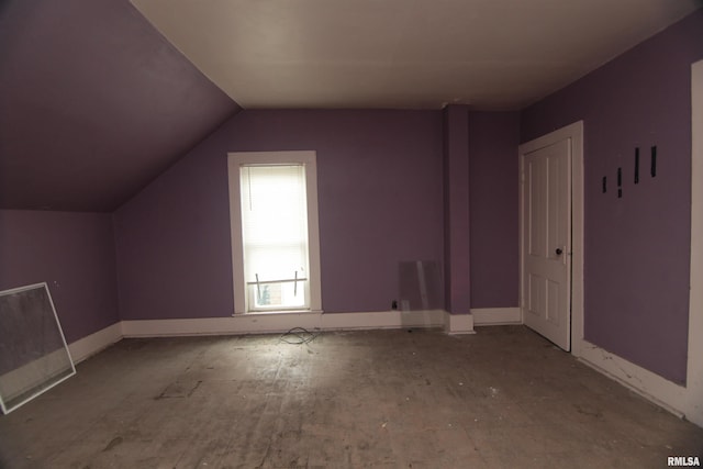 1116 Arlington Ave, Davenport, IA 52803 - bonus room with vaulted ceiling