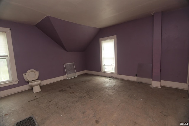 1116 Arlington Ave, Davenport, IA 52803 - additional living space with lofted ceiling and baseboards