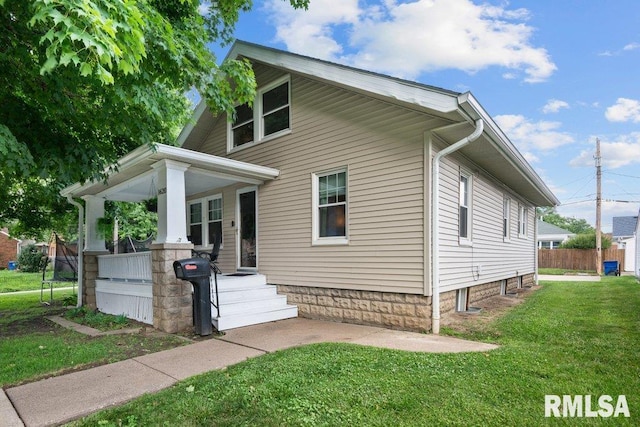 1620 24th St, Moline, IL 61265 - view of front of property featuring a porch