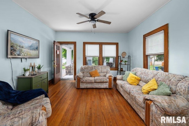 1620 24th St, Moline, IL 61265 - living area with wood finished floors, plenty of natural light, and ceiling fan