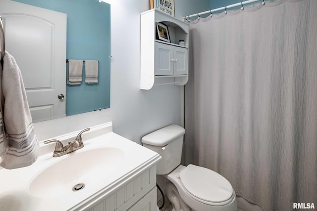 4182 Baptist Camp Rd, Carterville, IL 62918 - bathroom featuring vanity and a shower with curtain