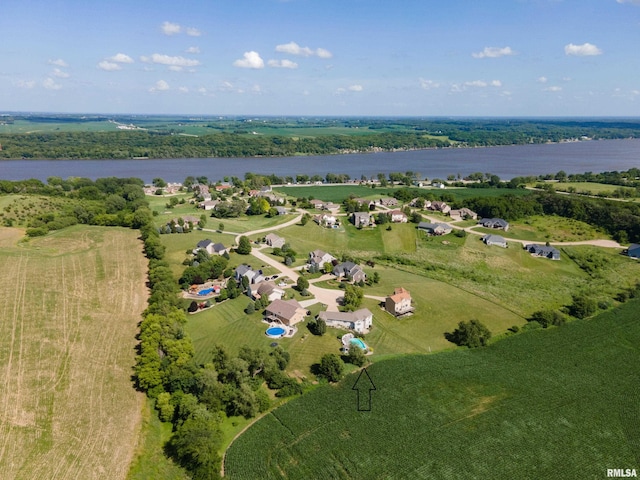 27062 238th St, Le Claire, IA 52753 - bird's eye view of a nearby body of water