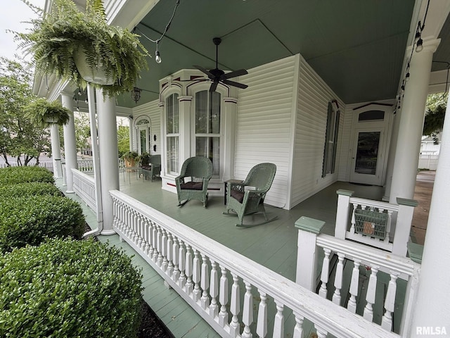 305 W Main St, Carmi, IL 62821 - photo 3