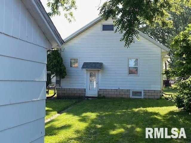 255 44th St, Moline, IL 61265 - photo 3