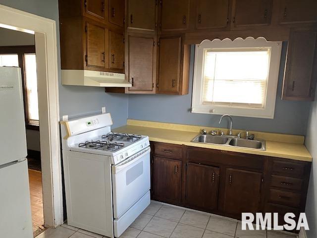255 44th St, Moline, IL 61265 - photo 7