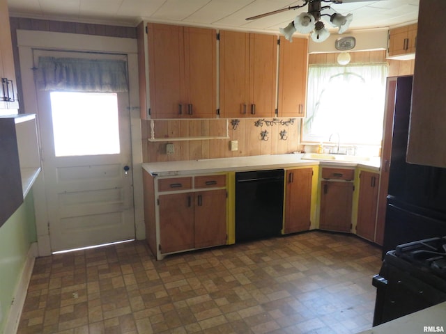 312 N 3rd St, Clinton, IA 52732 - photo 21