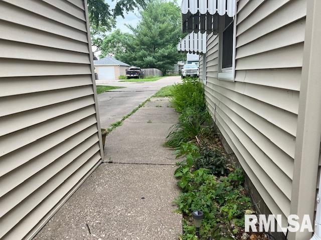 4532 23rd Ave, Rock Island, IL 61201 - photo 14