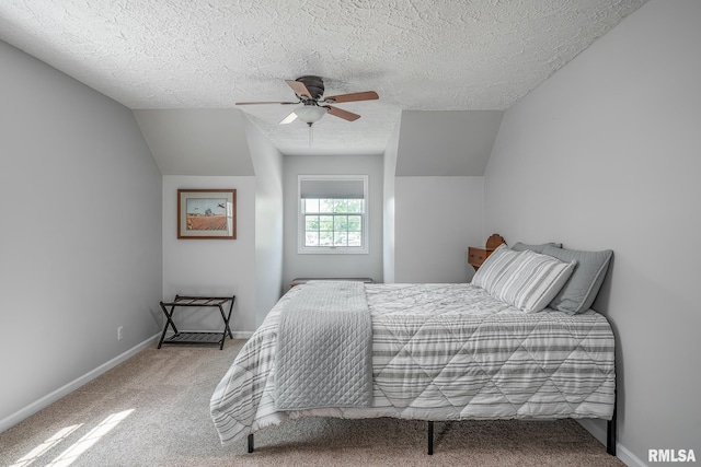 4932 Torrey Pines Ct, Davenport, IA 52807 - carpeted bedroom featuring a textured ceiling and ceiling fan