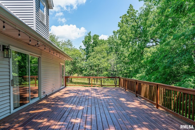 4932 Torrey Pines Ct, Davenport, IA 52807 - view of wooden deck