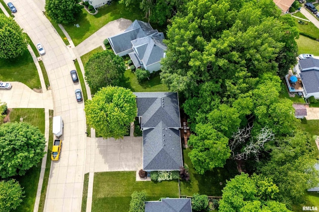 905 Bridgeview Place, Le Claire, IA 52753 - bird's eye view