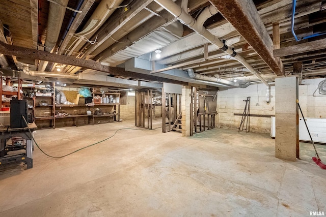 183 Island Ave, East Moline, IL 61244 - view of unfinished basement
