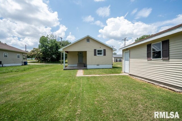 606 S Mulkey St, Christopher, IL 62822 - photo 21