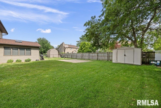 711 W Hickory St, Eldridge, IA 52748 - photo 35