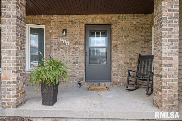 711 W Hickory St, Eldridge, IA 52748 - photo 36