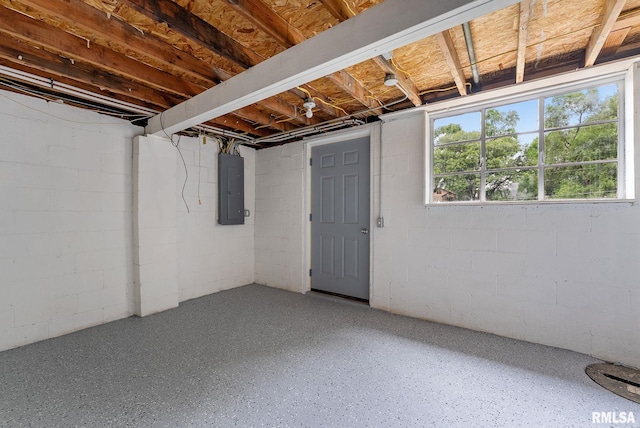 1614 W 15th St, Davenport, IA 52804 - photo 17