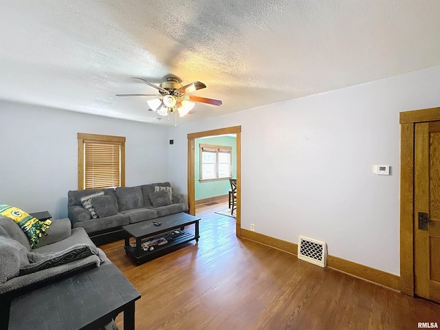 2116 Eastern Ave, Davenport, IA 52803 - photo 8