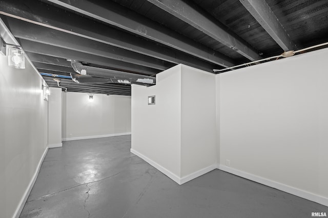 2664 Fair Ave, Davenport, IA 52803 - finished below grade area featuring baseboards