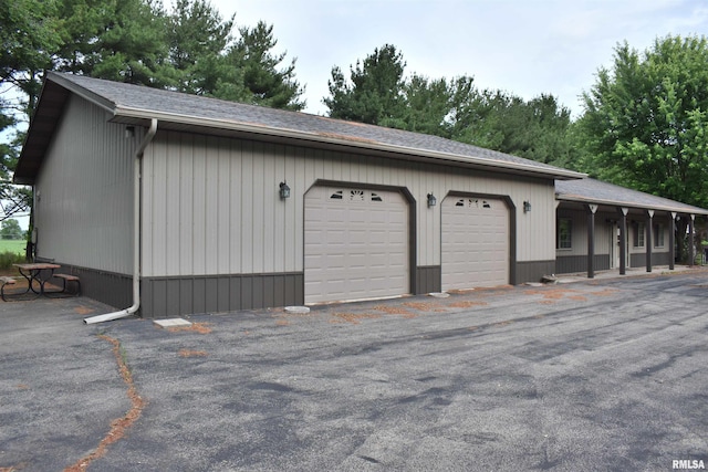 6899 Riverview Rd, Thomson, IL 61285 - view of detached garage