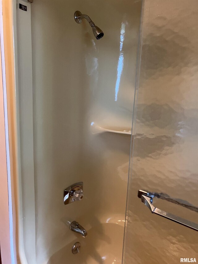 200 S Main St, Annawan, IL 61234 - bathroom view of  shower combination