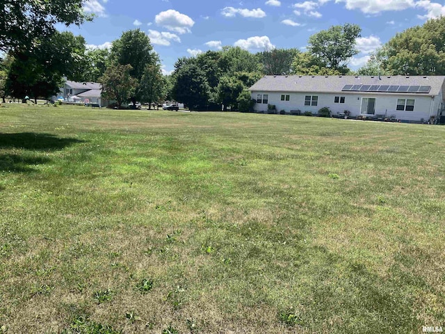200 S Main St, Annawan, IL 61234 - view of grassy yard