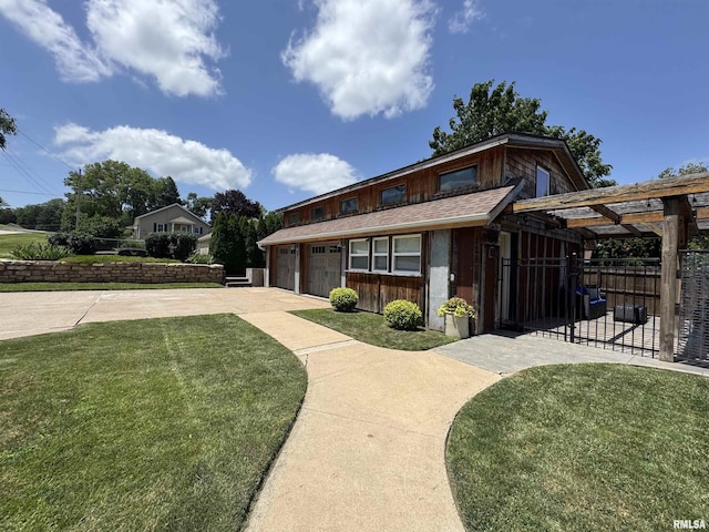 128 S 2nd St, Le Claire, IA 52753 - view of front of home featuring concrete driveway