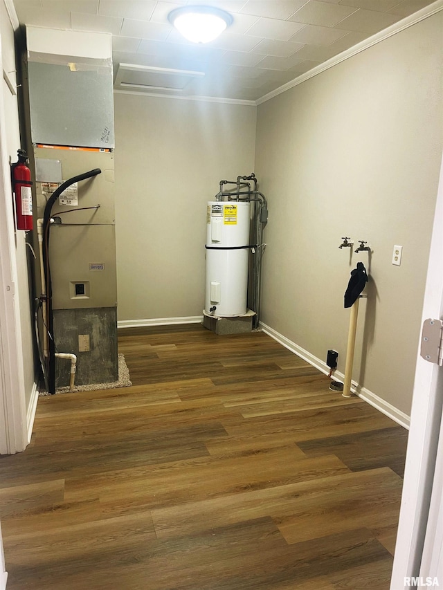 905 W Boulevard St, Marion, IL 62959 - utilities with water heater and heating unit