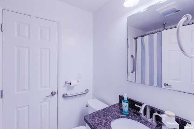 103 Westernaire Dr, Marion, IL 62959 - full bath featuring vanity and a shower with shower curtain