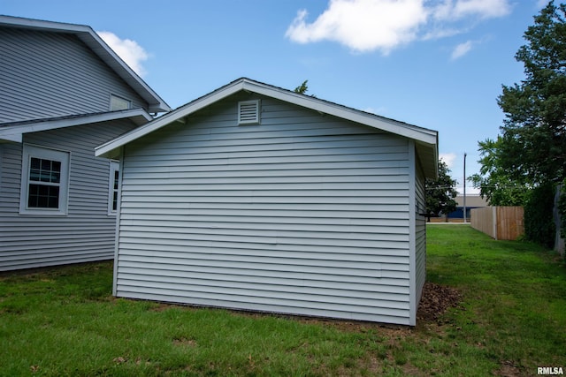 1008 5th Ave, Camanche, IA 52730 - view of side of home