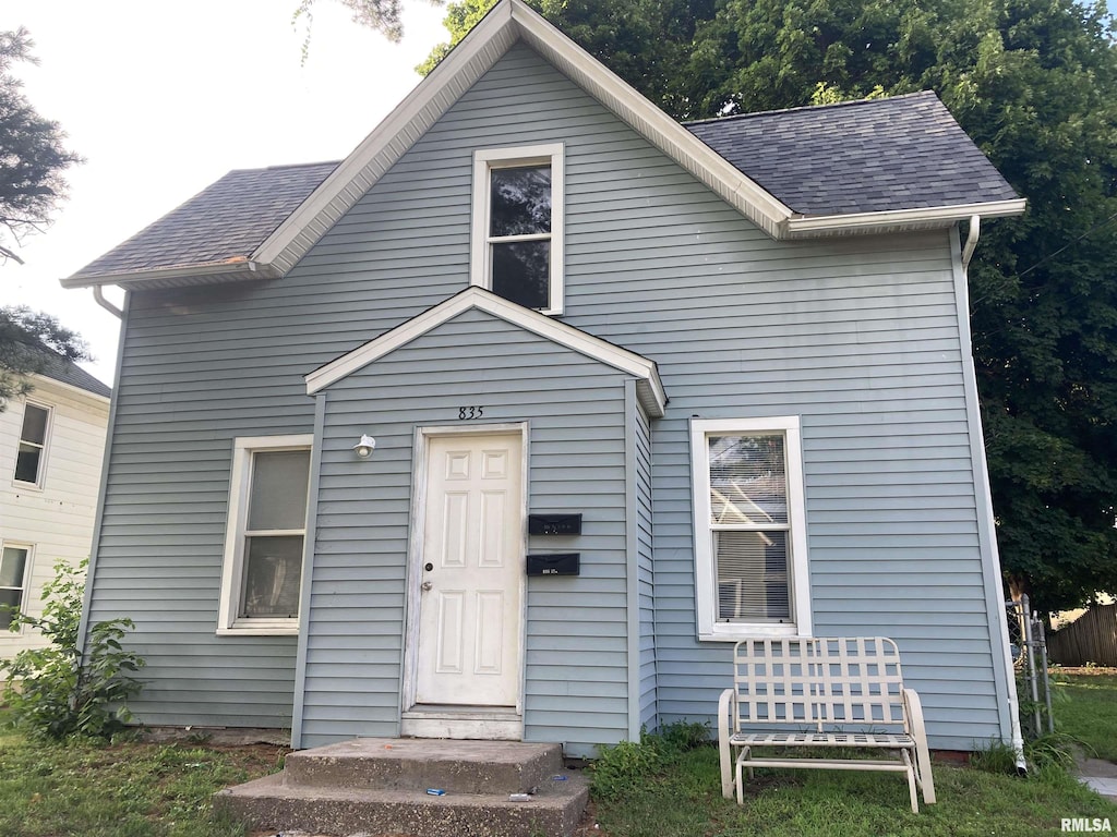 835 17th Ave, Moline, IL 61265 - photo 1