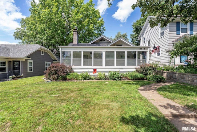 2512 E 18th St, Davenport, IA 52803 - photo 2