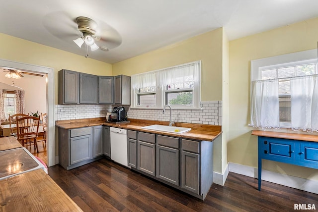2512 E 18th St, Davenport, IA 52803 - photo 18