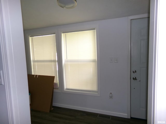 517 N 12th St, Herrin, IL 62948 - photo 11