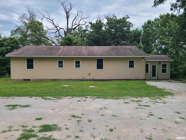 3604 Nobis Dr, Davenport, IA 52802 - photo 2
