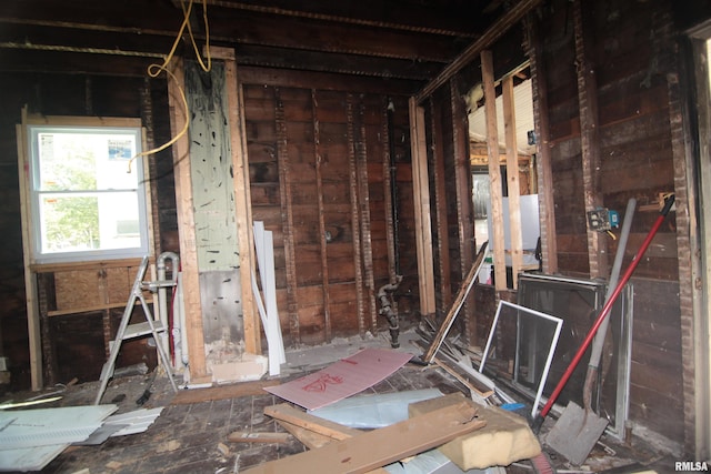 2243 W 4th St, Davenport, IA 52802 - photo 14