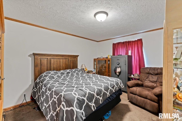 524 6th St, Andover, IL 61233 - carpeted bedroom featuring crown molding and a textured ceiling