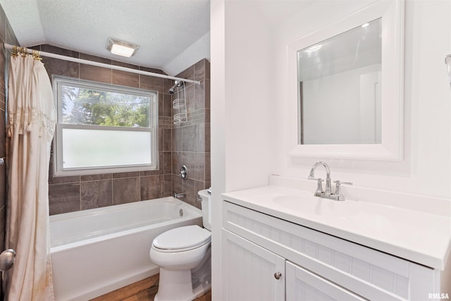 107 S High St, Port Byron, IL 61275 - full bath featuring shower / tub combo with curtain, vanity, a textured ceiling, and wood finished floors