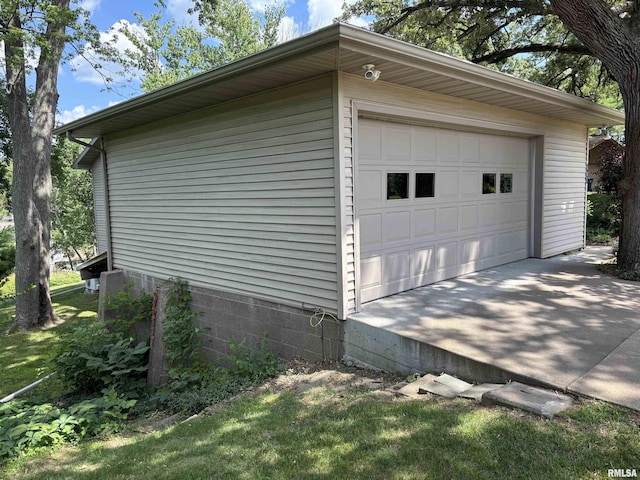 403 N 10th St, Clinton, IA 52732 - photo 7