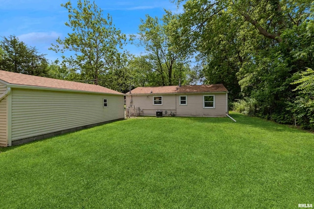 323 15th Ave, Silvis, IL 61282 - photo 2