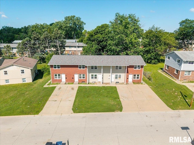 2704 Magnolia Dr, Bettendorf, IA 52722 - photo 5