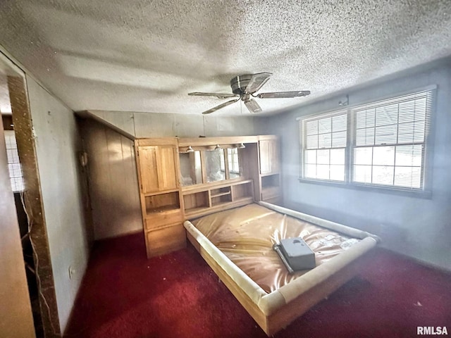 900 E 4th St, West Frankfort, IL 62896 - carpeted bedroom with a textured ceiling